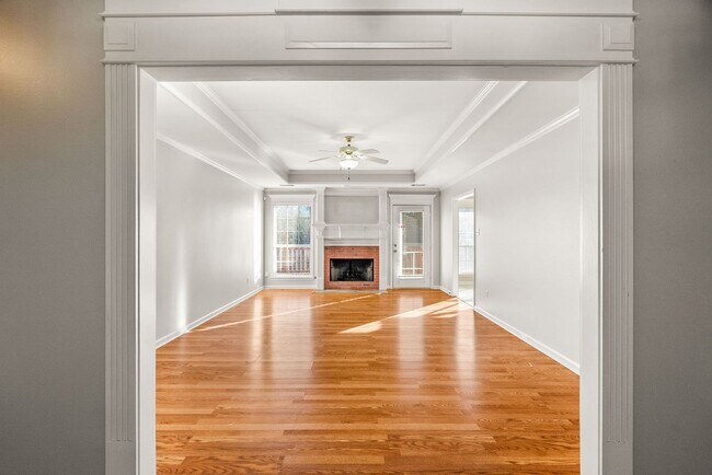 Building Photo - Beautiful Home in Desirable Cherry Creek | 3 Bed + Office | Fully Fenced Yard | Near Baker Elemen...