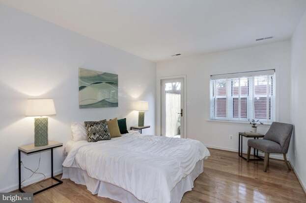 Building Photo - 1205 N St NW