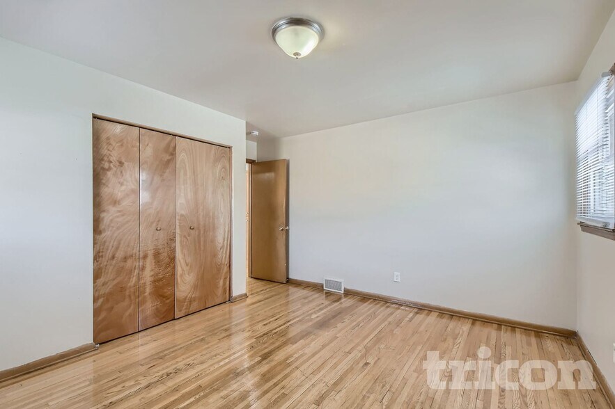 Building Photo - 3701 Woodbine Ln