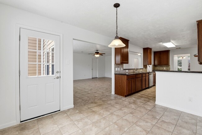 Building Photo - 22102 Bridgestone Crossing Dr