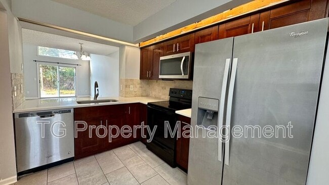 Building Photo - 11766 White Horse Rd