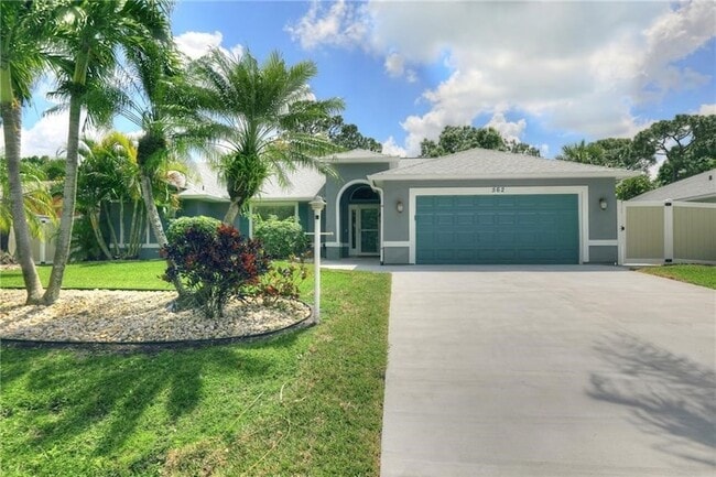 Building Photo - 562 Rolling Hill Dr