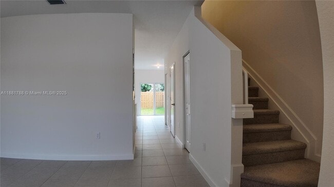 Building Photo - 35761 SW 178th Ct