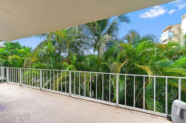 Building Photo - 3575 S Ocean Blvd