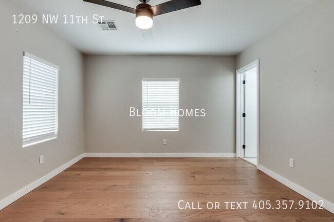 Building Photo - 1209 NW 11th St