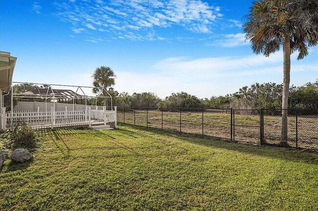 Building Photo - Fully Renovated 2-Bed, 2-Bath Retreat in G...