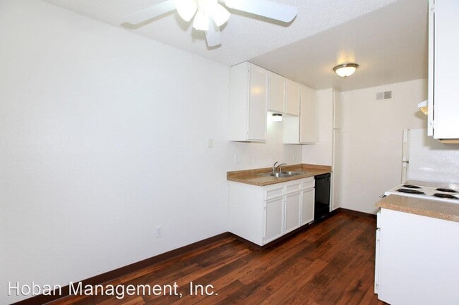 Building Photo - 171 N 1st St