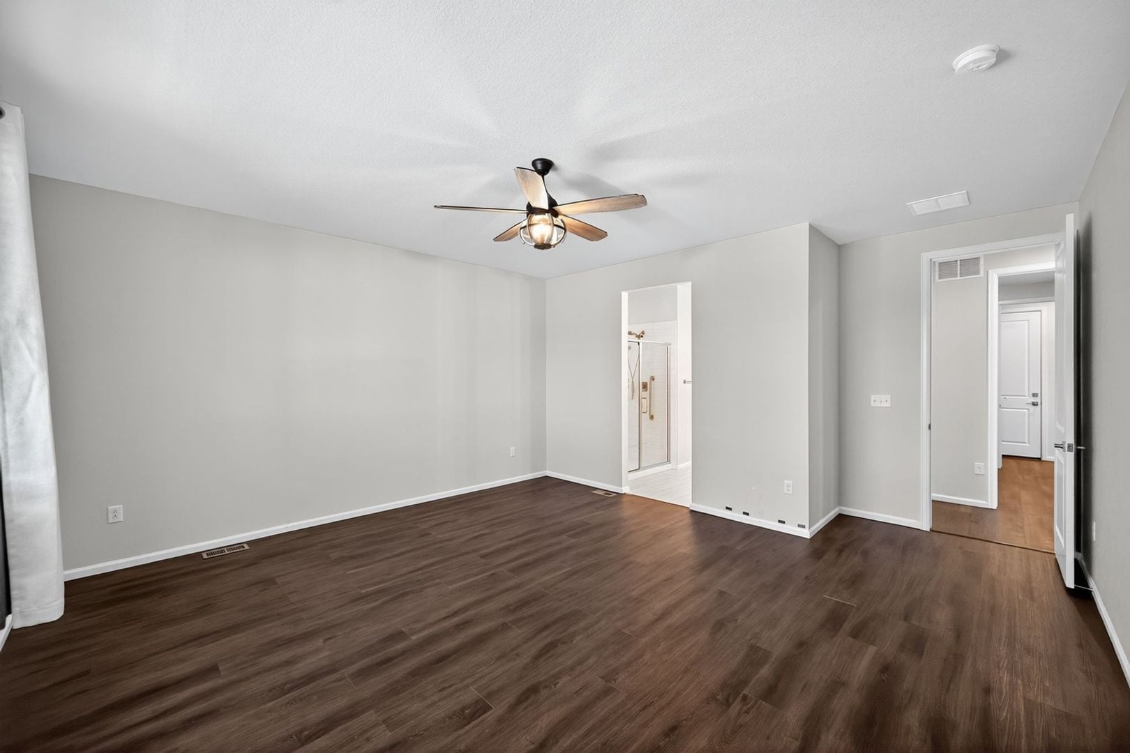 Building Photo - 288 S Robertsdale St