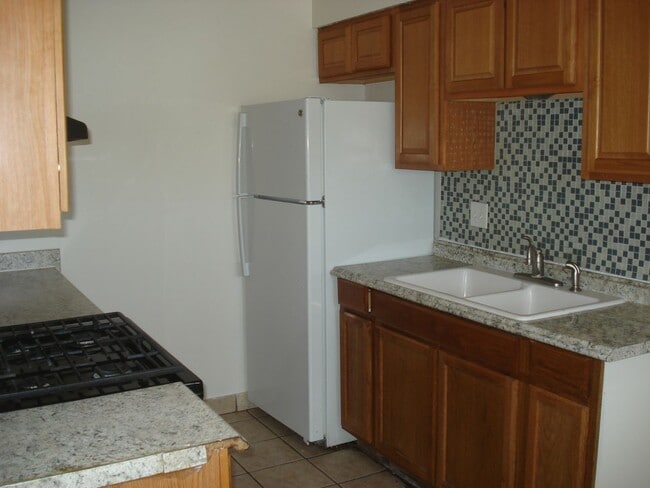Building Photo - 5240 Pebble Beach Blvd