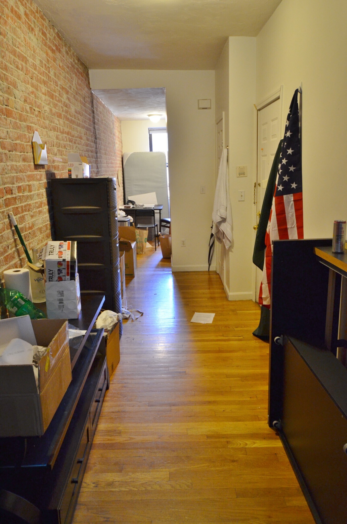 Building Photo - 58 Gainsborough St