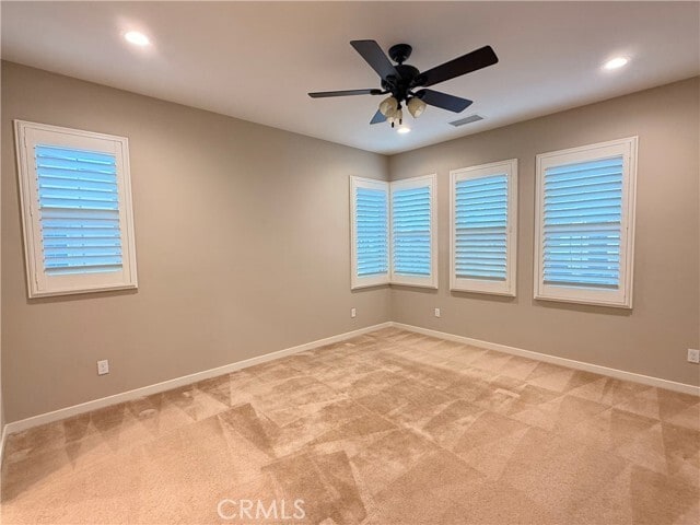 Building Photo - 100 Excursion