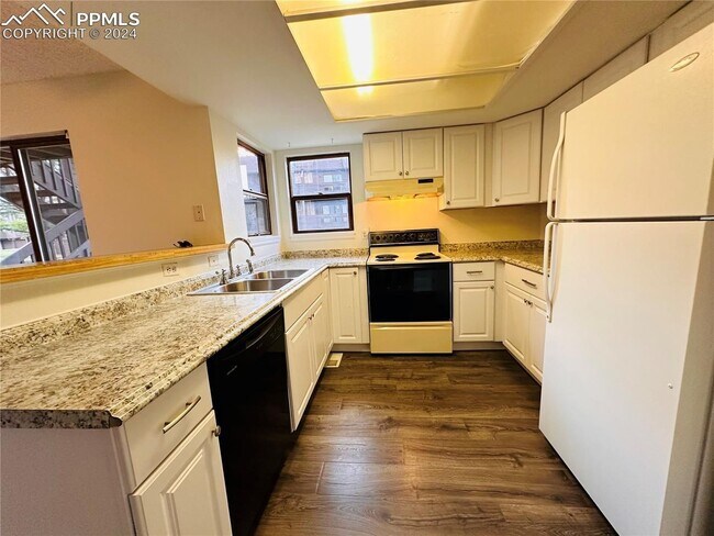 Building Photo - 3356 Capstan Way