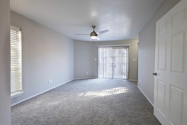 Building Photo - 1320 Farm to Market 1960 Bypass Rd E