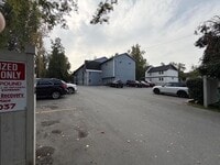 Building Photo - 5018 E 43rd Ave