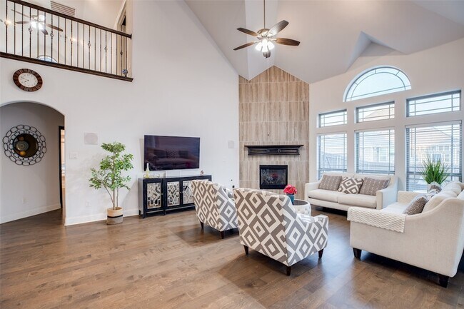 Building Photo - 13940 Steadman Dr