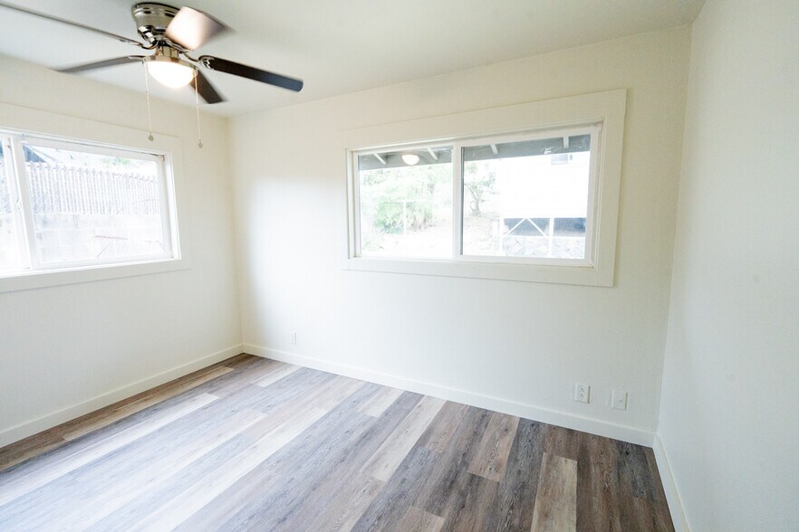 Building Photo - 456 Ipu Cir
