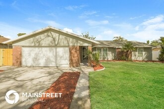 Building Photo - 7829 Glencoe Dr