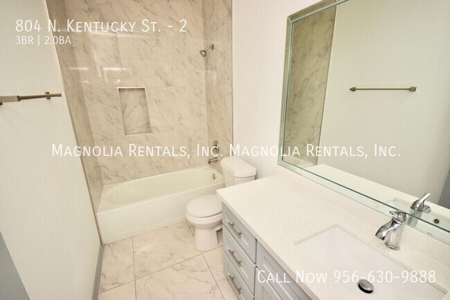 Building Photo - 804 Kentucky St