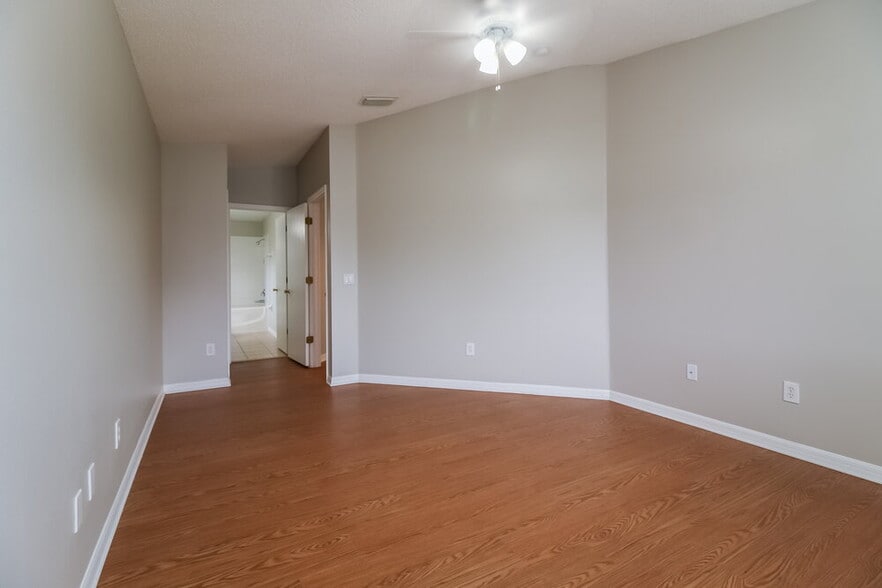 Building Photo - 13331 Prestwick Dr