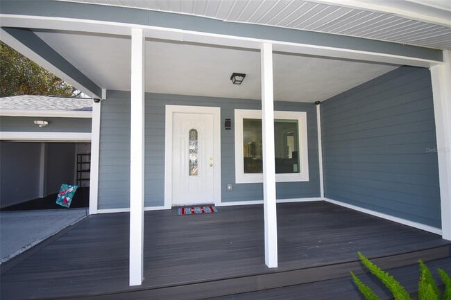 Building Photo - 2450 Hawthorne St