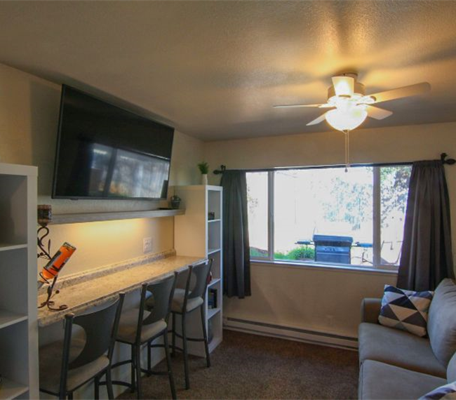 Building Photo - 1561 Willis St