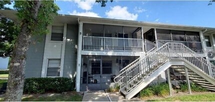 Building Photo - 700 E Airport Blvd
