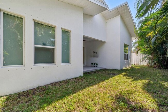 Building Photo - 6719 S Dauphin Ave