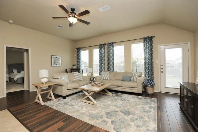 Building Photo - 13414 Barons Lake Ln