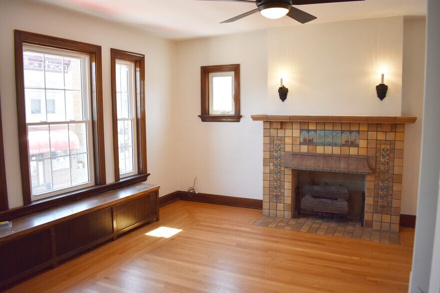 Living Room - 625 6th Ave