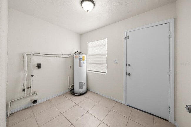 Building Photo - 4053 41st Ave N