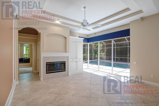 Building Photo - 8009 Waterview Blvd