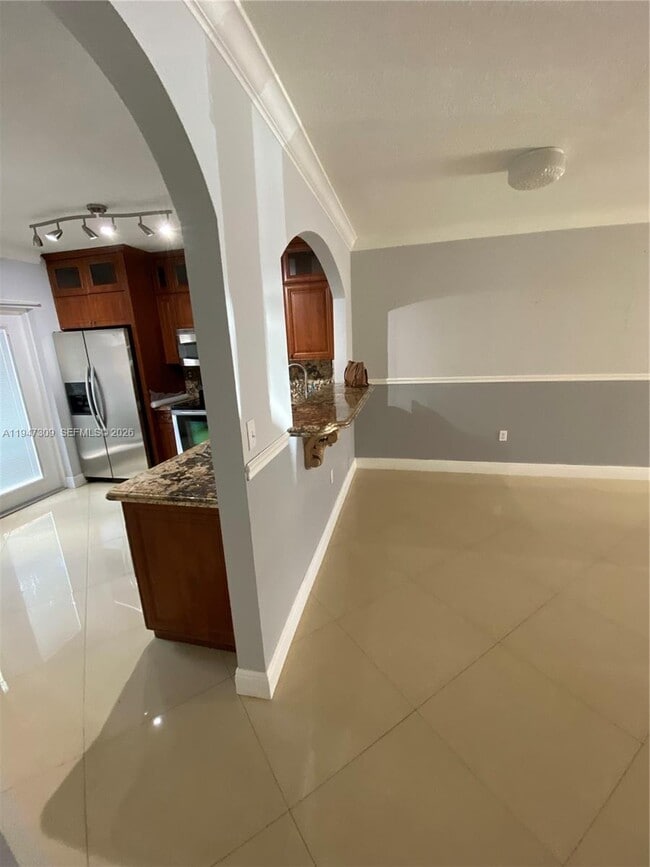 Building Photo - 3503 W 76th St