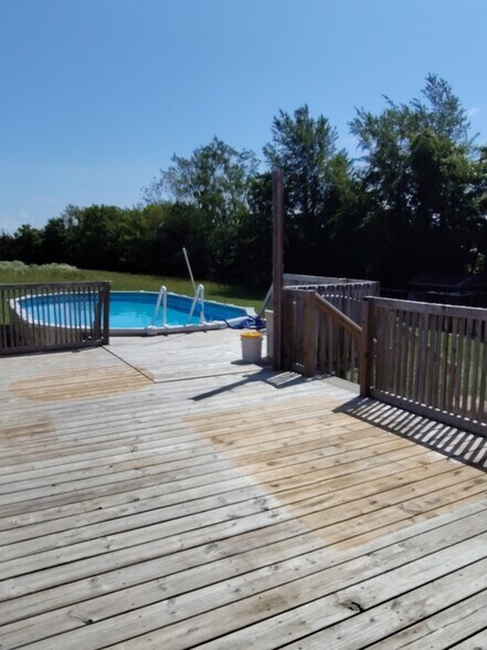 14,000 gal. pool - 828 Sycamore Rd