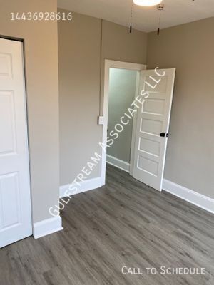 Building Photo - 3038 Brighton St