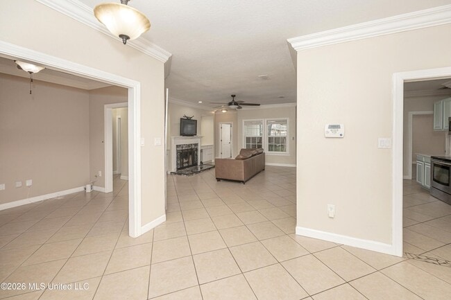 Building Photo - 15208 Lisa Dr