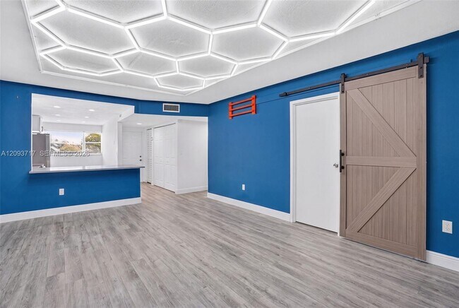 Building Photo - 8390 Sands Point Blvd