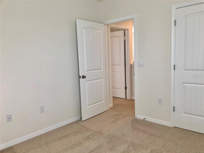 Building Photo - 15753 Fountain Springs Rd