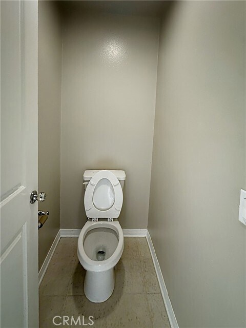 Building Photo - 552 Calle Estrella