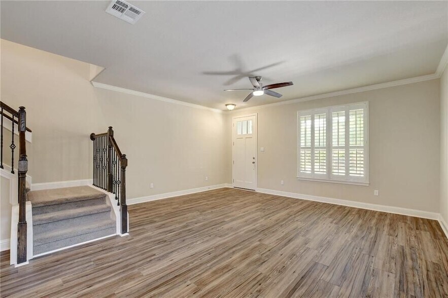 Building Photo - 6012 Whipple Way