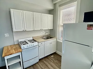 Building Photo - 3244 N 15th St