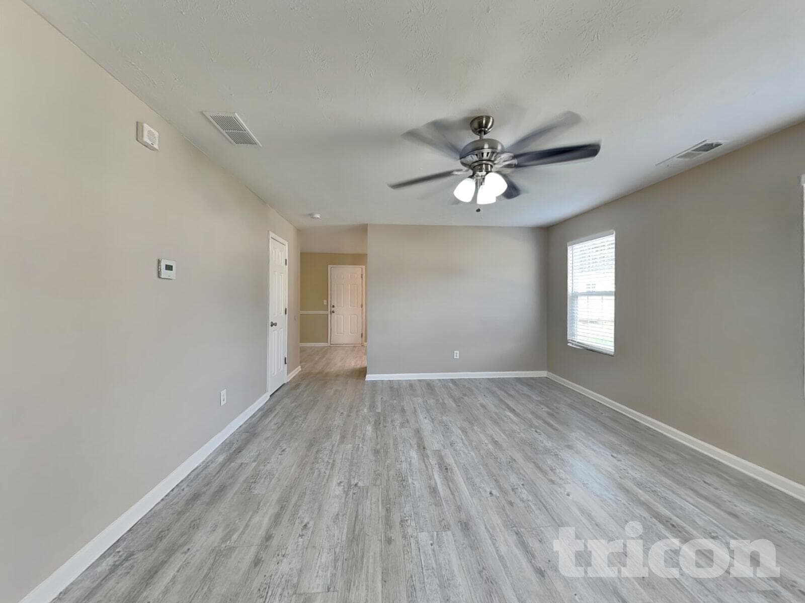 Building Photo - 517 Cathedral Dr