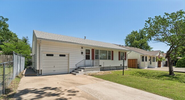 Building Photo - 3317 S Louisville Ave