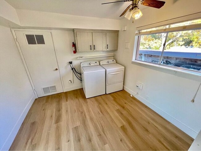 Building Photo - 125 S 200 W