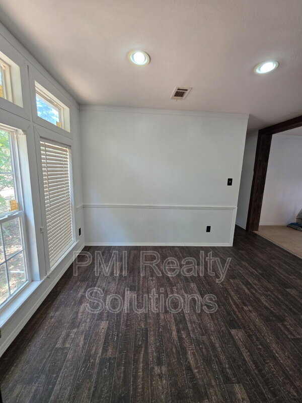 Building Photo - 31312 S 369th W Ave
