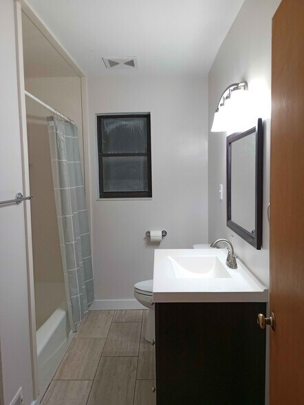 Building Photo - 628 W 3300 S