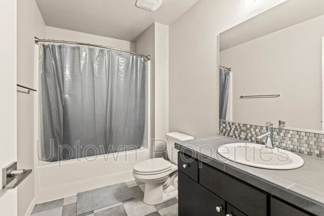 Building Photo - 9559 SW Anna Belle Ct