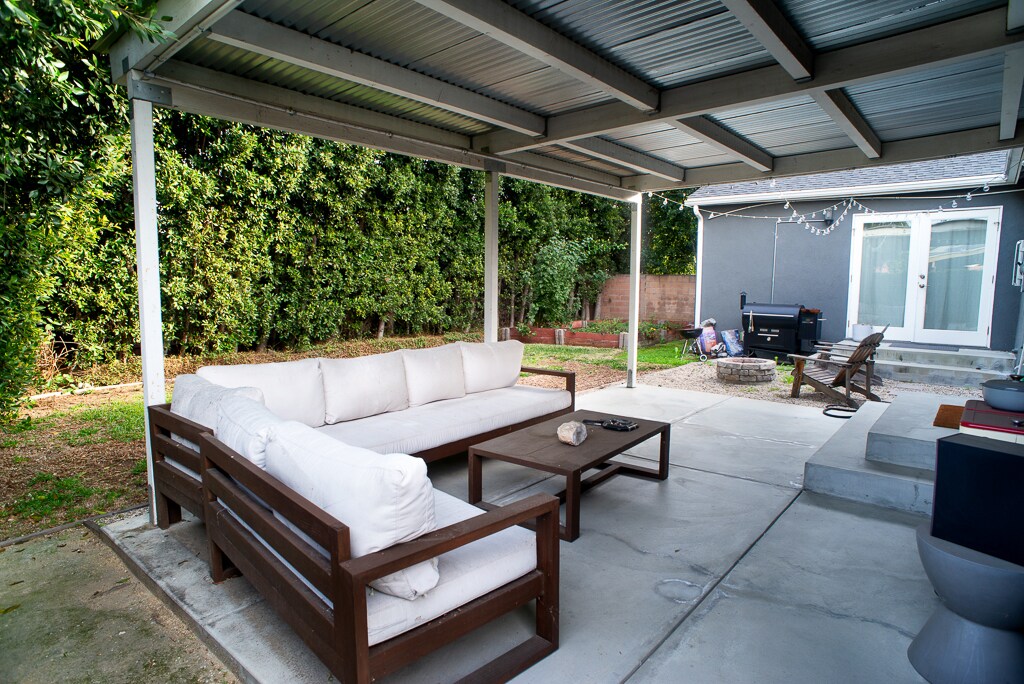 Building Photo - 6458 Hanna Ave