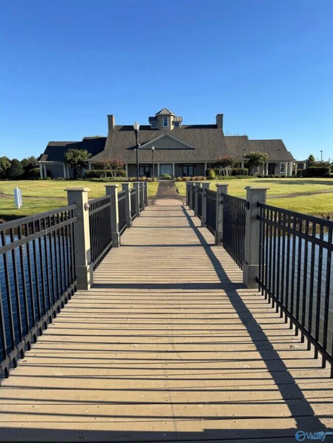 Building Photo - 22 Maple Grove Blvd SW