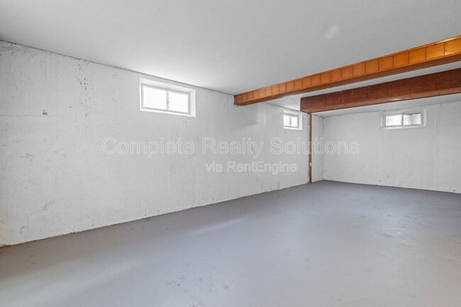 Building Photo - 2234 Berwyn Dr