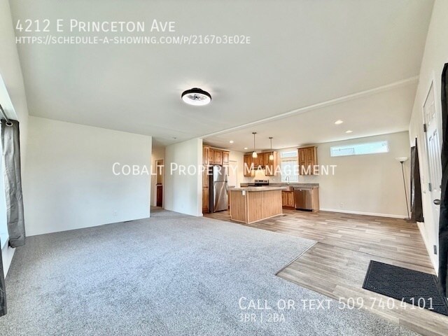 Building Photo - 4212 E Princeton Ave